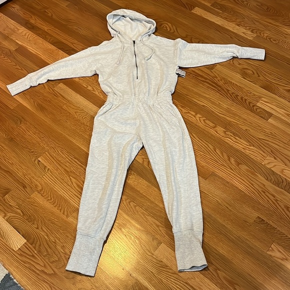 Free People Training Day Jumpsuit Size XS NWT - Picture 7 of 16